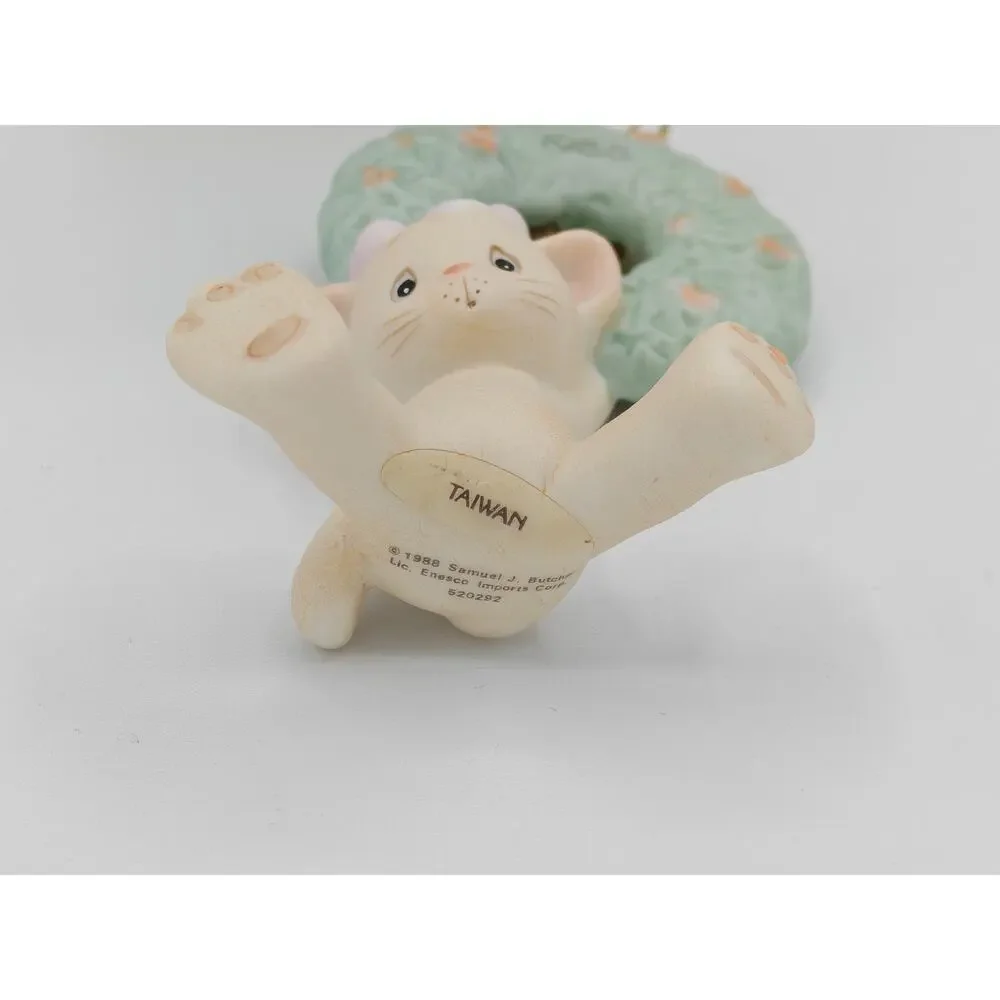 Precious Moments Enesco Hang On For The Holly Days Figurine 1988 520292